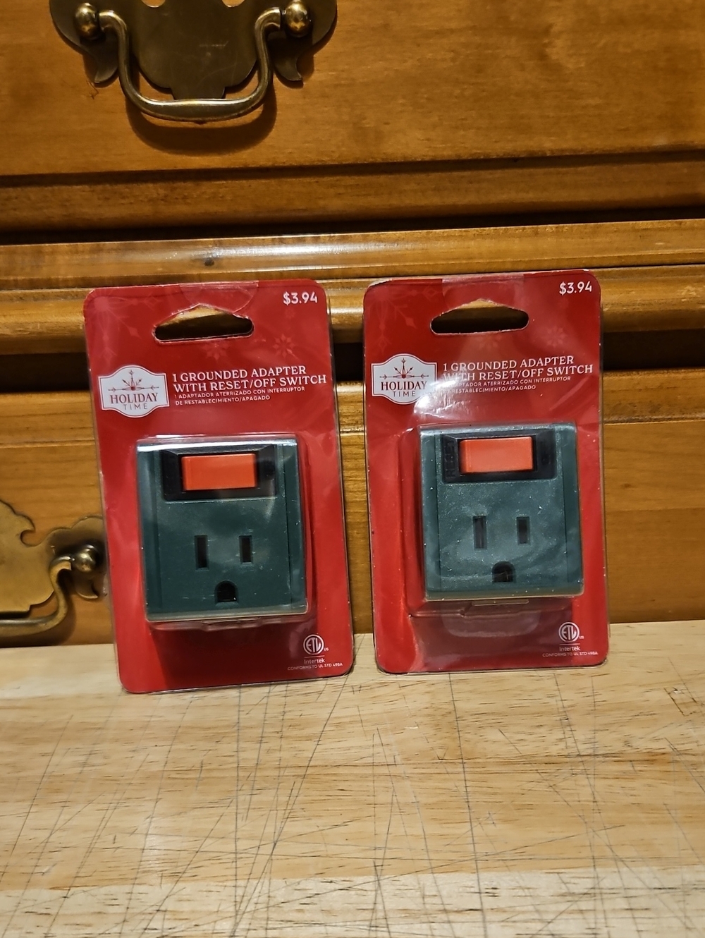 Holiday Time Green Grounded Adapter with Orange Reset Switch - 2 Pack